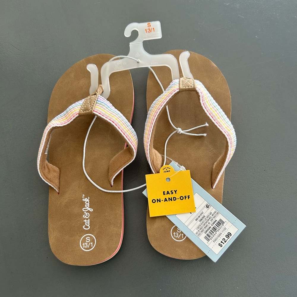 Cat & Jack girls flip flops Size 13/1